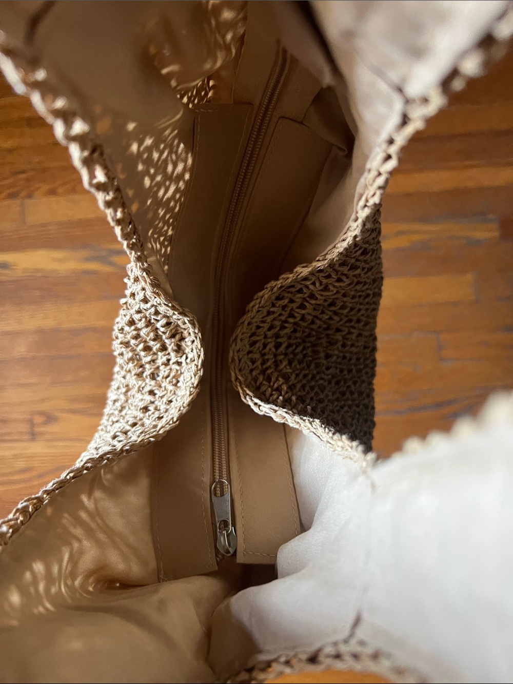 Light Brown Woven Tote Bag - Casual Everyday Handbag - Picture 4 of 5